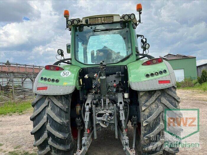 Fendt 718 Vario Traktörler