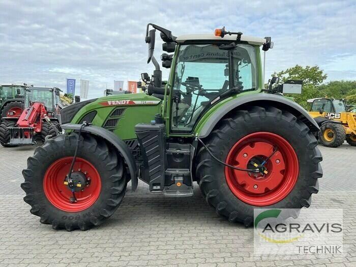 Fendt 724 VARIO GEN-6 Traktörler