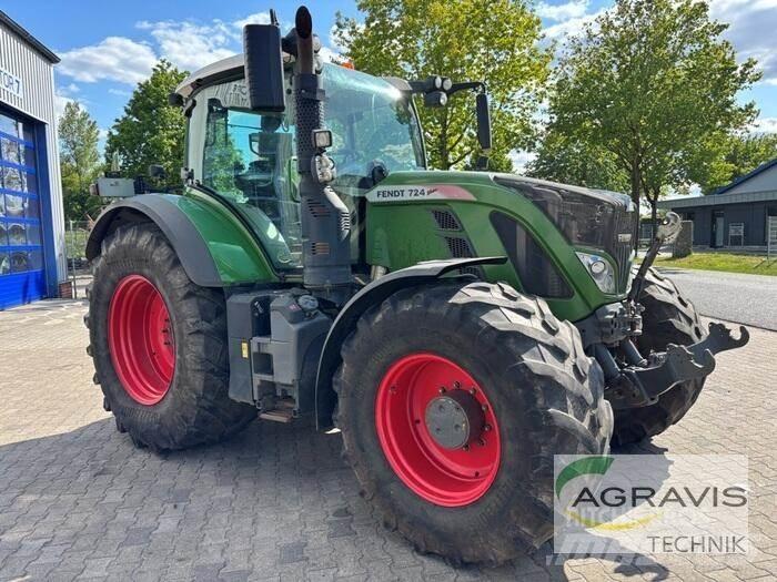 Fendt 724 VARIO S4 Traktörler