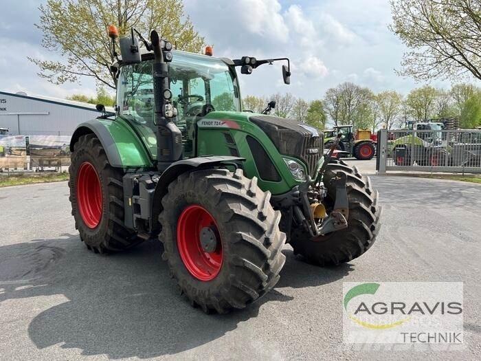 Fendt 724 VARIO S4 Traktörler