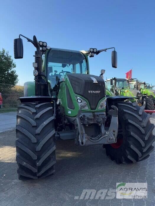 Fendt 724 VARIO S4 Traktörler