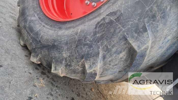Fendt 818 VARIO Traktörler