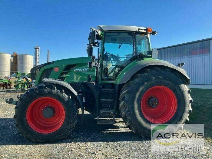 Fendt 824 VARIO SCR Traktörler