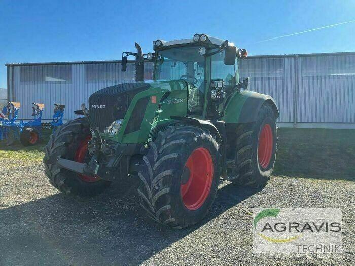 Fendt 824 VARIO SCR Traktörler