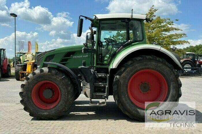 Fendt 826 VARIO SCR Traktörler
