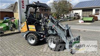 GiANT G2200E Tekerlekli yükleyiciler