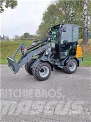 GiANT G2300 HD Tekerlekli yükleyiciler