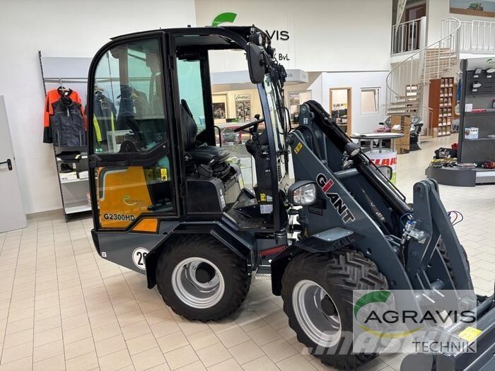 GiANT G2300 HD Tekerlekli yükleyiciler