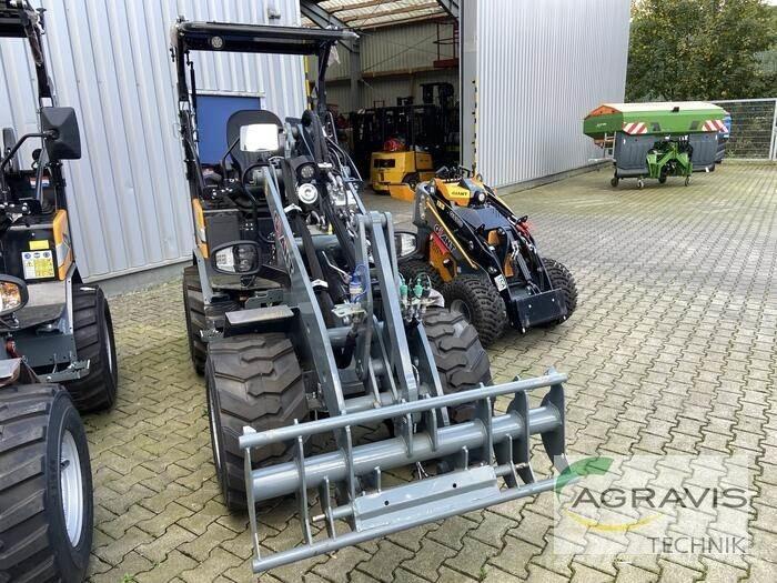 GiANT G2700E Diger