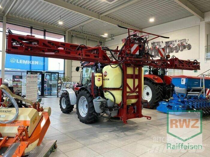Hardi MASTER PRO 1200 Çekilir pülverizatörler