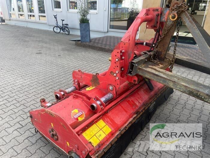 Humus KMF 260 Hasat makineleri