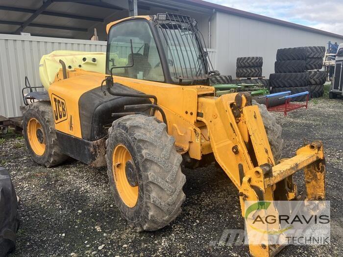 JCB 531-70 Tarimsal teleskopik yükleyiciler