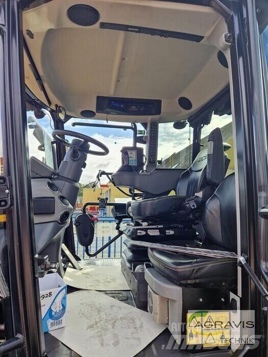 JCB FASTRAC 4220 Traktörler