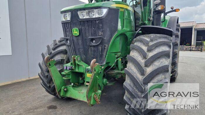 John Deere 7270 R Traktörler