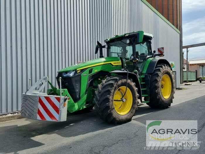 John Deere 8310 R Traktörler