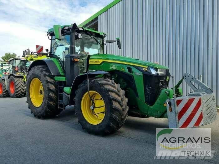 John Deere 8310 R Traktörler