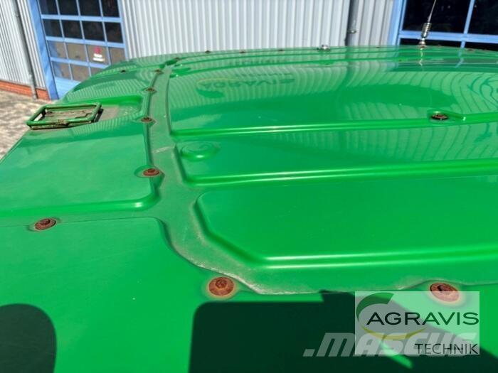 John Deere 8320 R Traktörler