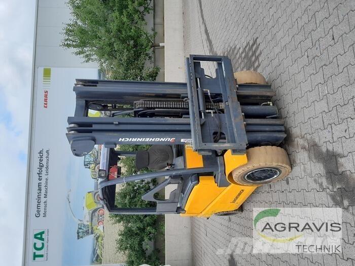 Jungheinrich EFG 545 Diger