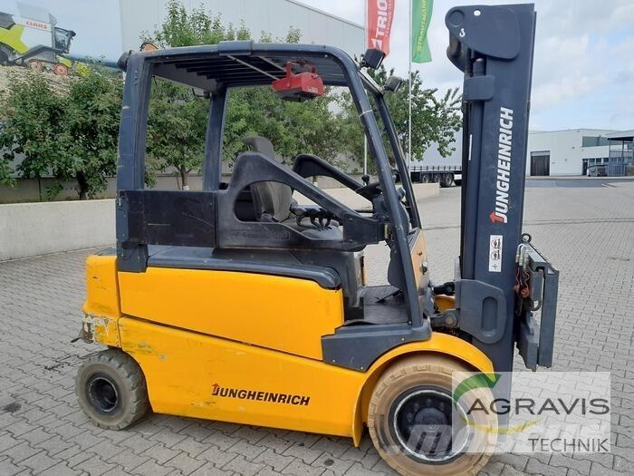 Jungheinrich EFG 545 Diger