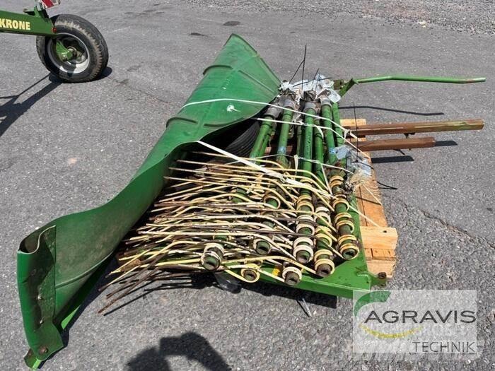 Krone SWADRO 810 Kombine tirmiklar