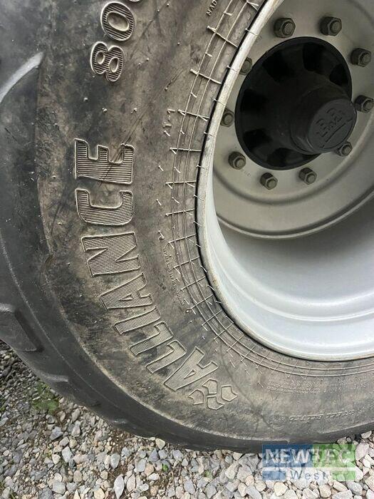 Krone TX 560 Kendi yükler römorklar