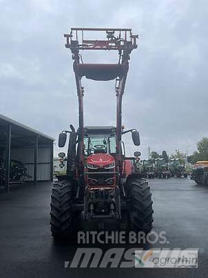 Massey Ferguson 6715S Traktörler