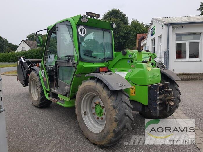 Merlo F28TD Tarimsal teleskopik yükleyiciler