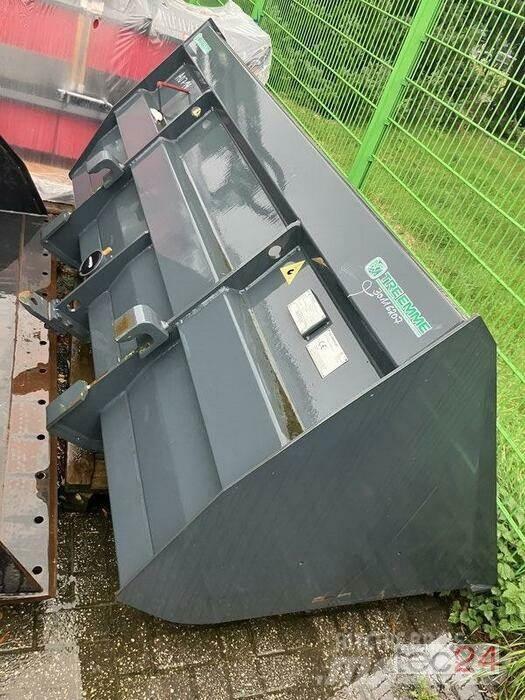 Merlo Schaufel 1800l Tarimsal teleskopik yükleyiciler