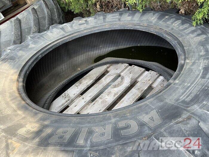 Michelin 20.8R38 Tekerlekler