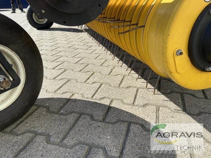 New Holland FR 500 Kendi yürür silaj makinalari