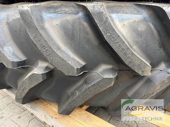 Pirelli KR 520/85R42 Tekerlekler