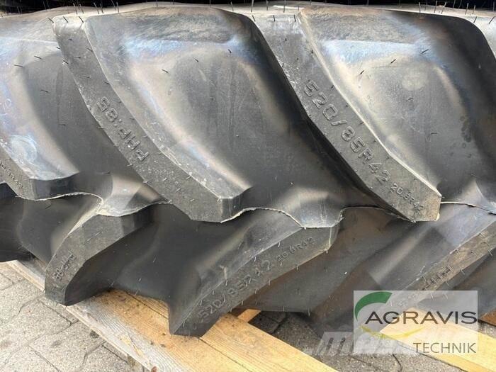 Pirelli KR 520/85R42 Tekerlekler