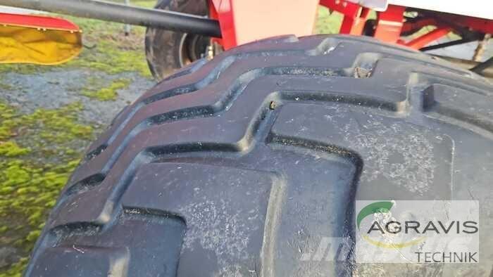 Pöttinger TOP 1252 C Kombine tirmiklar
