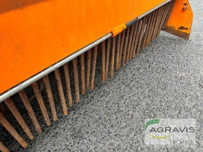 SB 125 Üniversal ekim makinasi