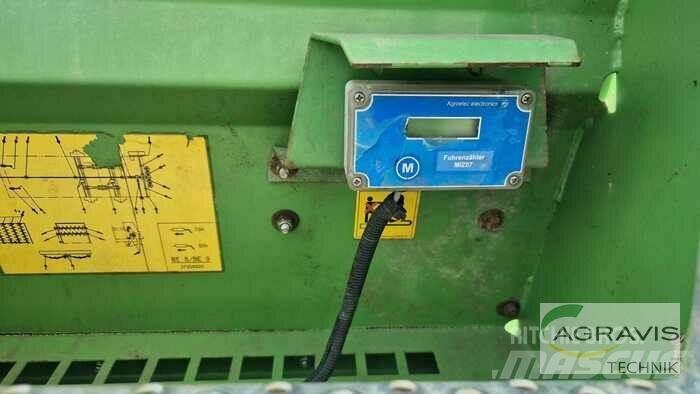 Strautmann MS 901 Gübre dagitma tankerleri