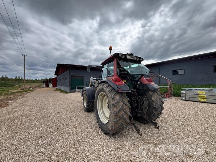 Valtra T130 Traktörler