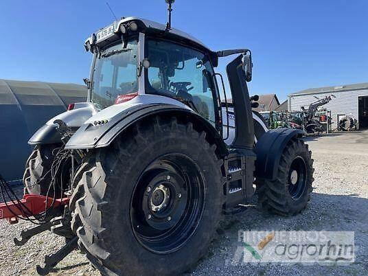 Valtra T215A Traktörler