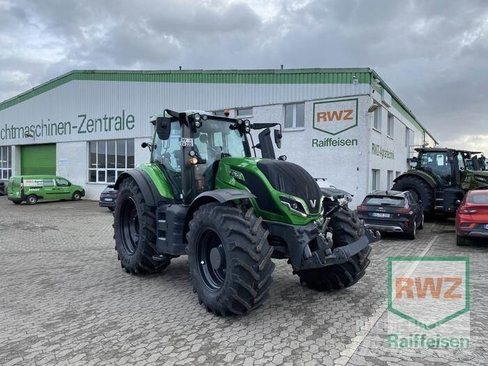 Valtra T235V Traktörler
