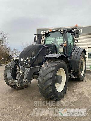 Valtra T254V Traktörler
