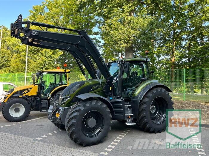 Valtra T255Versu Traktörler