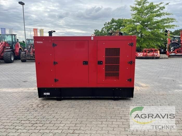Valtra VG 150 Üniversal ekim makinasi