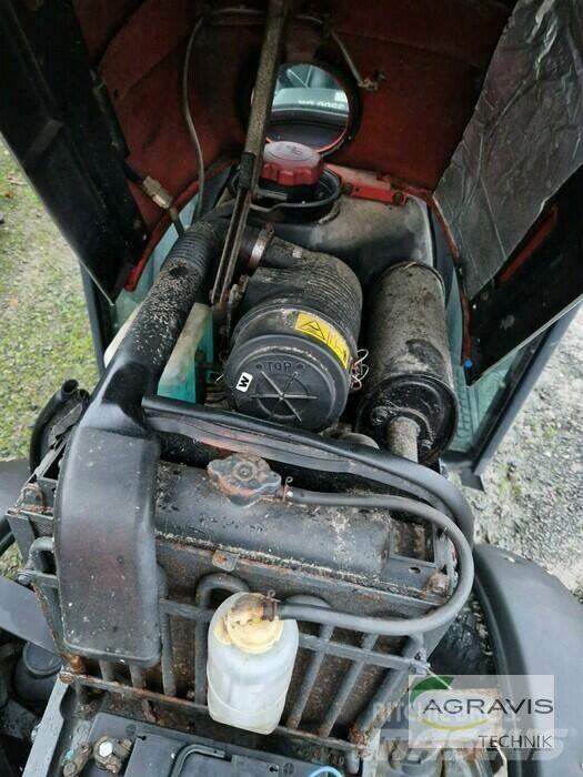 Yanmar EF 235H Traktörler