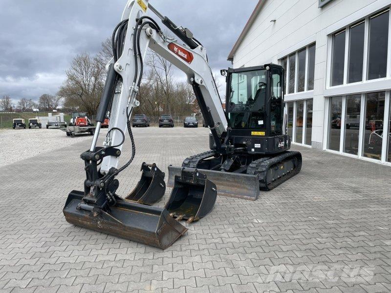 Bobcat E 60 Lastik tekerli ekskavatörler