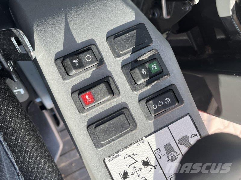 Bobcat E88 Lastik tekerli ekskavatörler