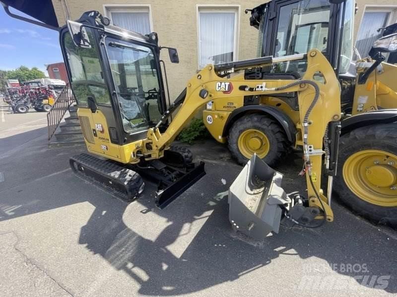 CAT 302CR-05A Mini ekskavatörler, 7 tona dek