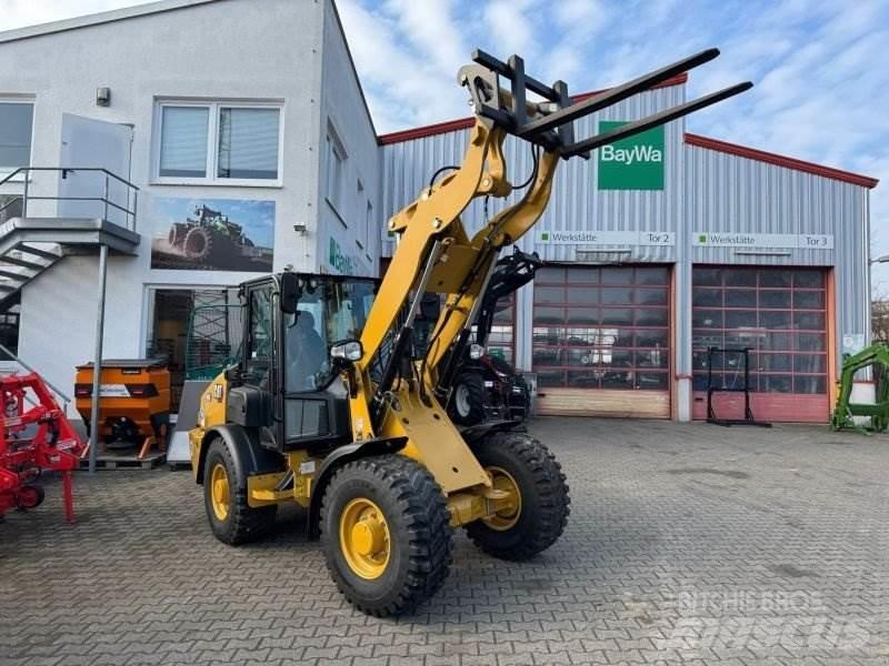 CAT 906-14 Tekerlekli yükleyiciler