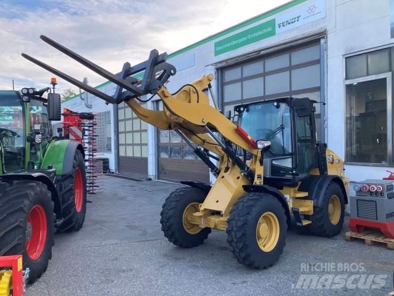 CAT 908 Tekerlekli yükleyiciler