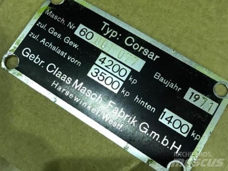 CLAAS Corsar Biçerdöverler