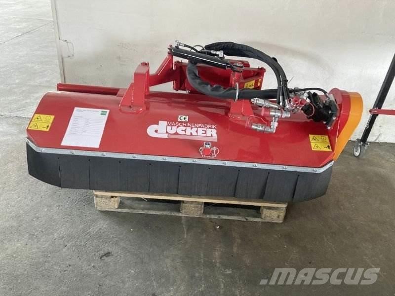 Dücker UMT 18 Arkasından yürünen çim biçme makineleri