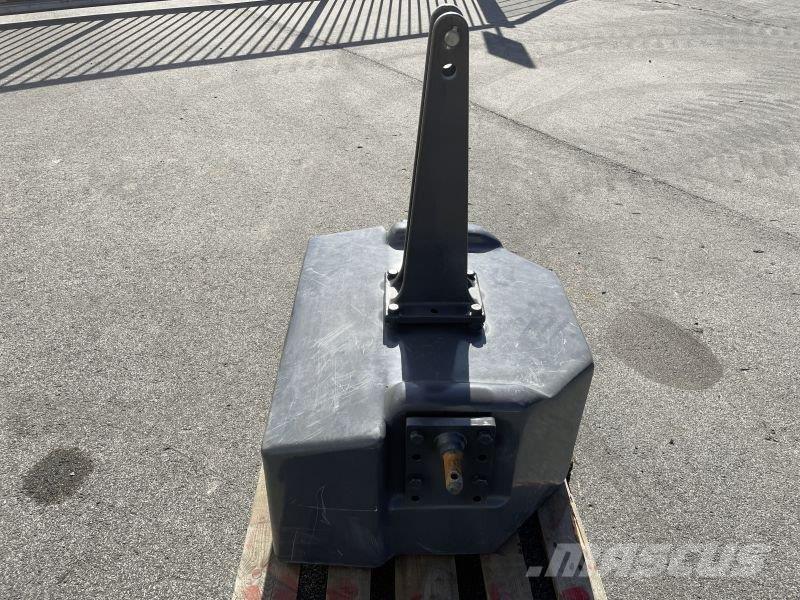 Fendt 1250 KG Ön ağırlıklar